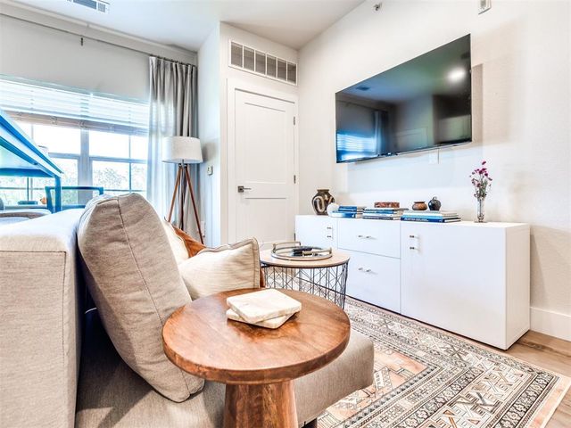 251 W Miller Avenue 102, Stillwater, OK 74075