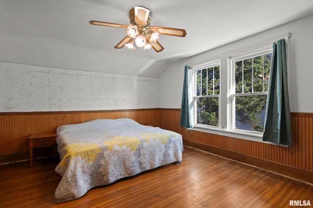 1711 S 5TH Street, Springfield, IL 62703