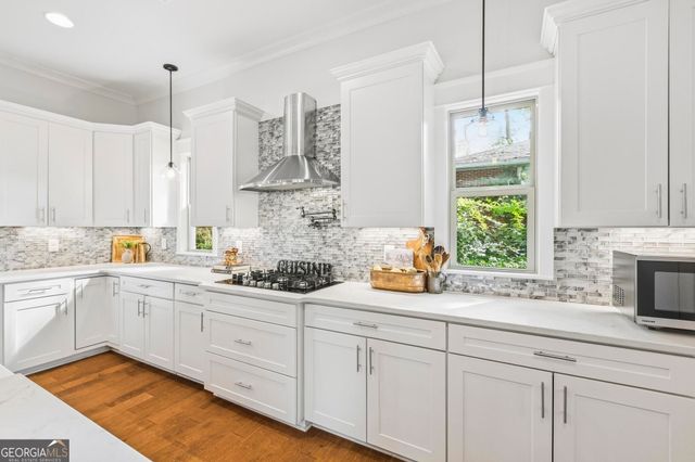 2043 Cambridge Avenue, Atlanta, GA 30337