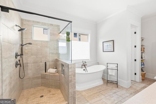 2043 Cambridge Avenue, Atlanta, GA 30337
