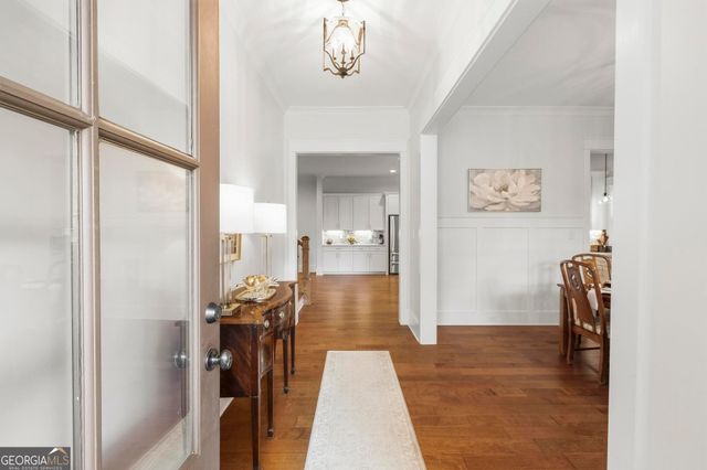 2043 Cambridge Avenue, Atlanta, GA 30337