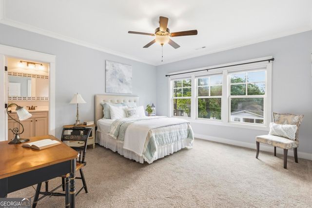 2043 Cambridge Avenue, Atlanta, GA 30337