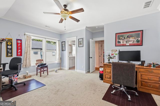 2043 Cambridge Avenue, Atlanta, GA 30337