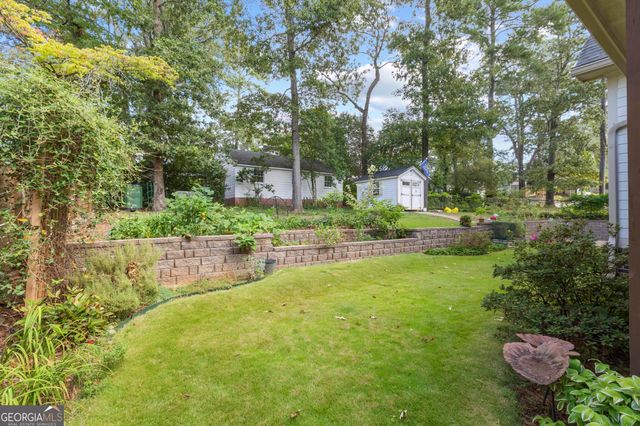 2043 Cambridge Avenue, Atlanta, GA 30337