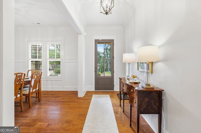 2043 Cambridge Avenue, Atlanta, GA 30337