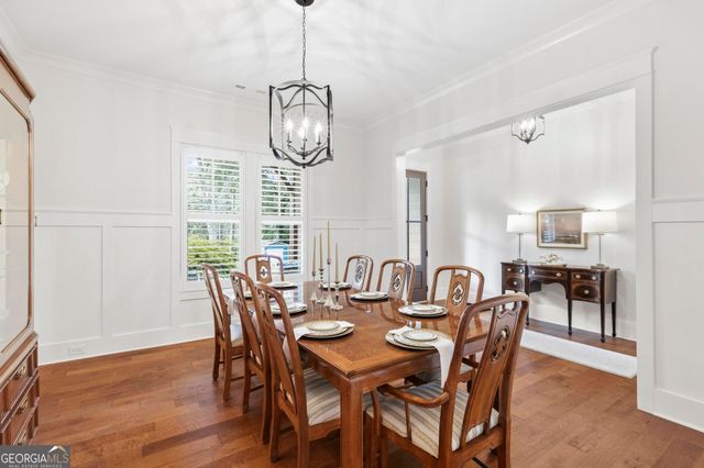 2043 Cambridge Avenue, Atlanta, GA 30337