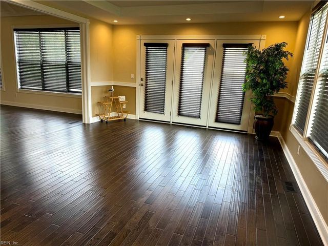4616 Coral Reef LN, Virginia Beach, VA 23455