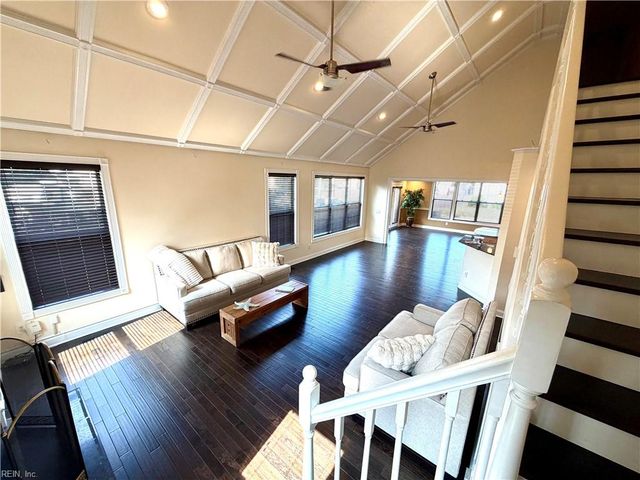 4616 Coral Reef LN, Virginia Beach, VA 23455