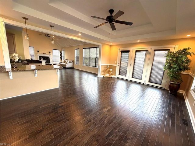 4616 Coral Reef LN, Virginia Beach, VA 23455