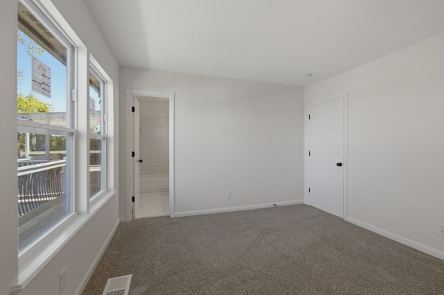 4321 Valley Grove Dr, Hermitage, TN 37076