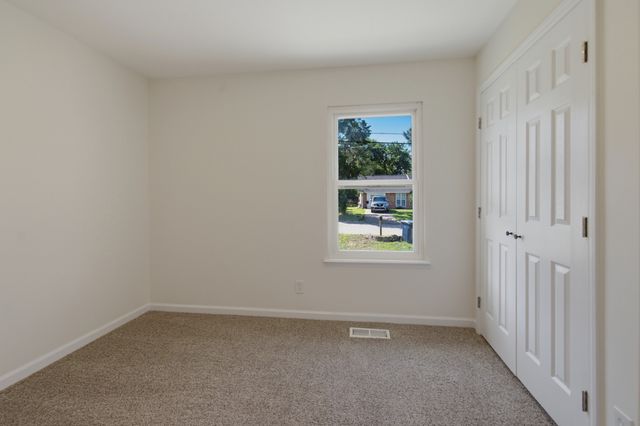 4321 Valley Grove Dr, Hermitage, TN 37076