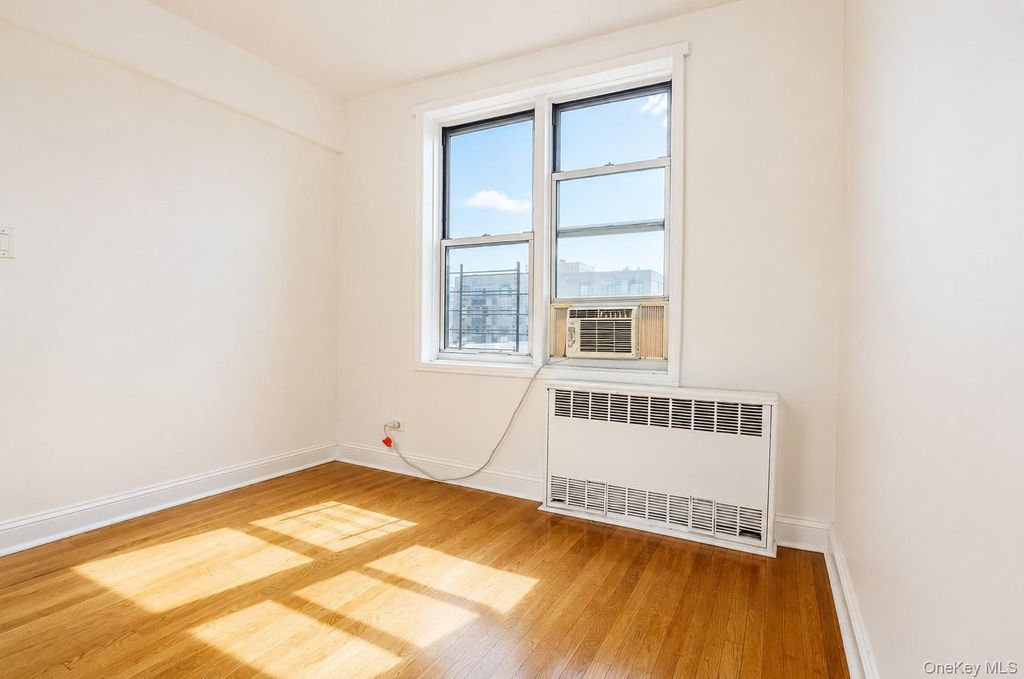 6345 Saunders Street 3E, Rego Park, NY 11374 — photo 4