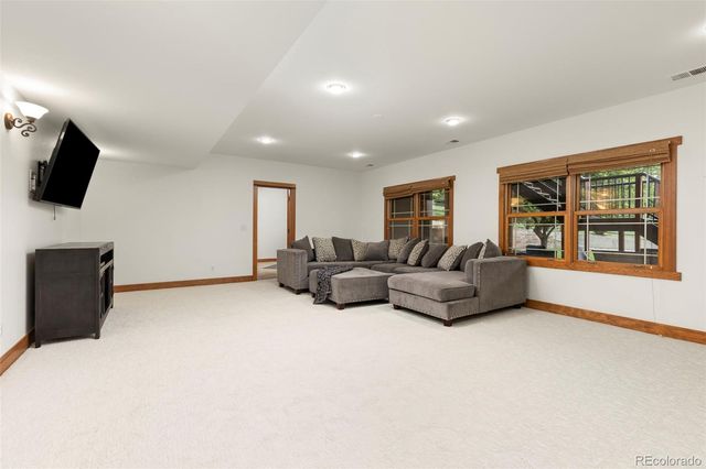 1190 Trails End Court, Windsor, CO 80550