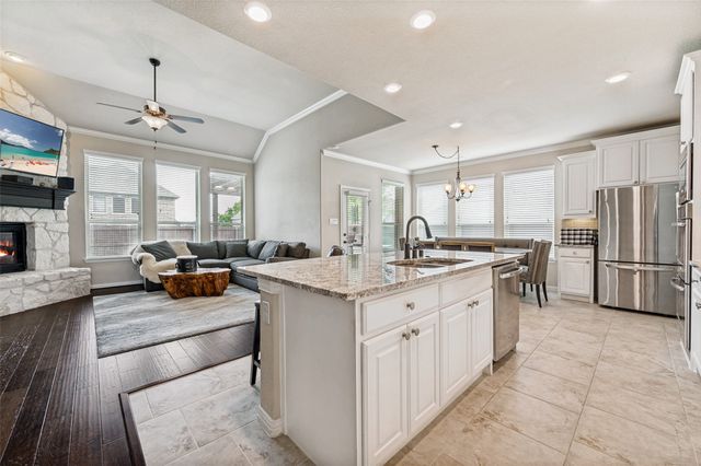 9886 Atlantic Lane, Frisco, TX 75035