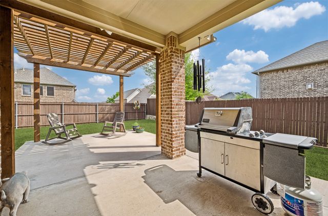 9886 Atlantic Lane, Frisco, TX 75035