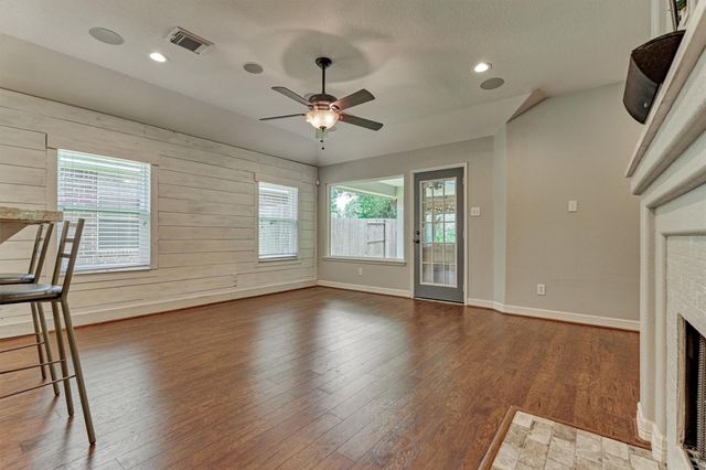6835 Autumn Rain Lane, Spring, TX 77379