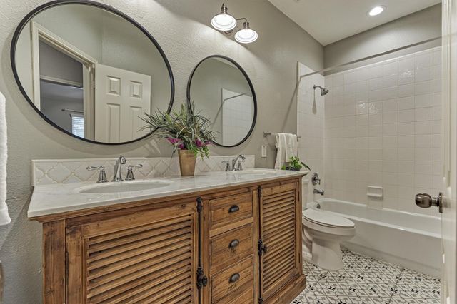 6835 Autumn Rain Lane, Spring, TX 77379