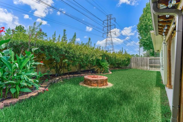 6835 Autumn Rain Lane, Spring, TX 77379