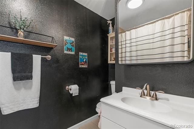 1195 Willow Street, Denver, CO 80220