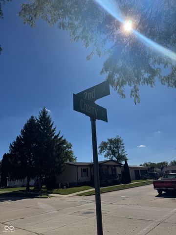 218 Cherry Street, Greenfield, IN 46140