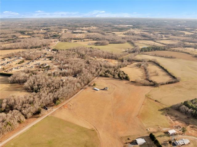 145 Old Sanders Road, Pendleton, SC 29670