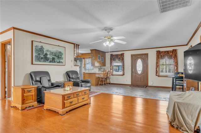 145 Old Sanders Road, Pendleton, SC 29670