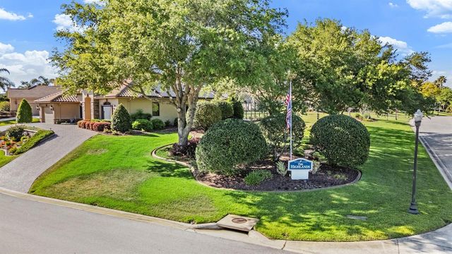 34115 AMERICANA AVENUE, Dade City, FL 33525