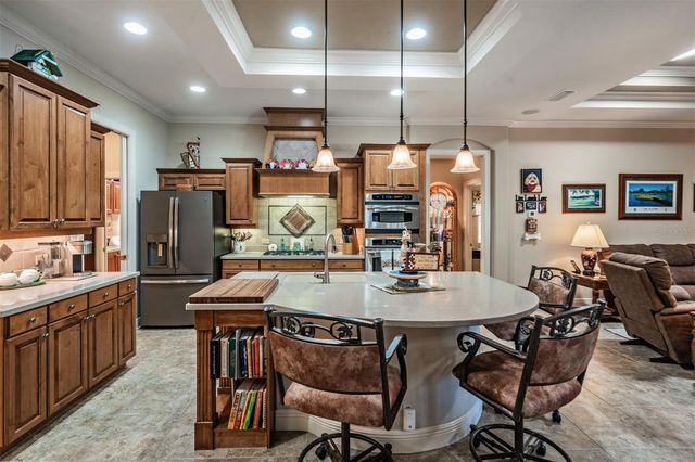 34115 AMERICANA AVENUE, Dade City, FL 33525