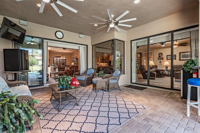 34115 AMERICANA AVENUE, Dade City, FL 33525