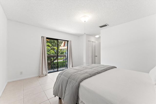 1251 S Federal Highway 120, Boca Raton, FL 33432