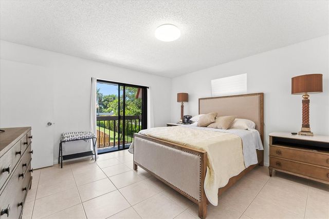 1251 S Federal Highway 120, Boca Raton, FL 33432