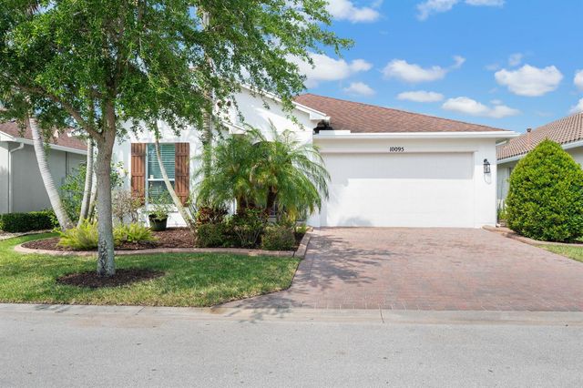 10095 SW Indian Lilac Trail, Port St. Lucie, FL 34987