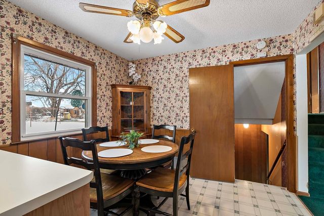 10572 Crooked Lake Boulevard NW, Coon Rapids, MN 55433