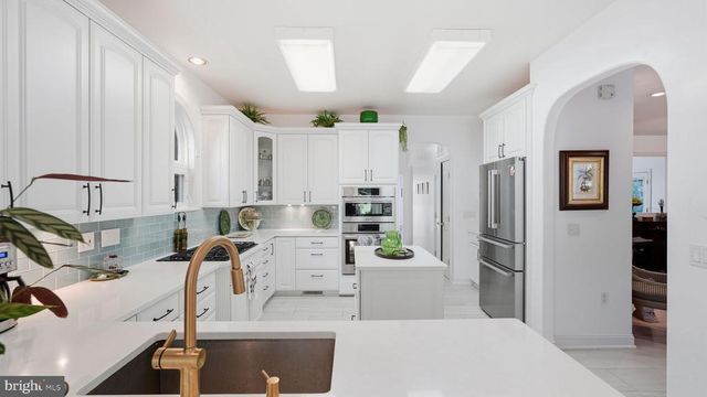 143 EDGEMONT CIR, Locust Grove, VA 22508