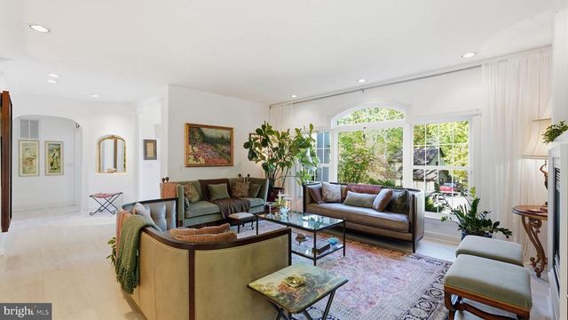 143 EDGEMONT CIR, Locust Grove, VA 22508