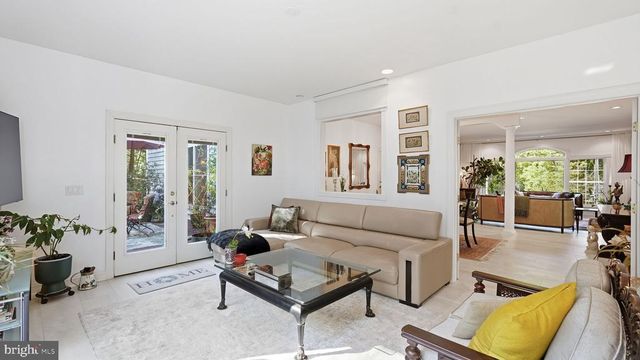 143 EDGEMONT CIR, Locust Grove, VA 22508