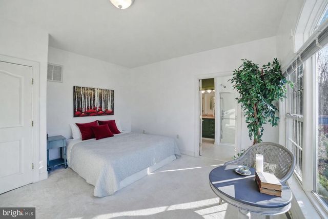 143 EDGEMONT CIR, Locust Grove, VA 22508