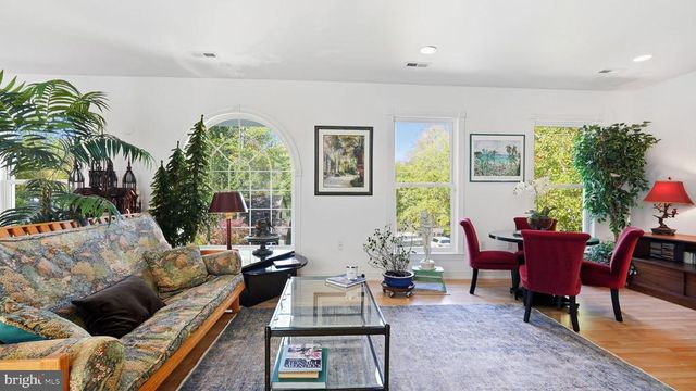 143 EDGEMONT CIR, Locust Grove, VA 22508