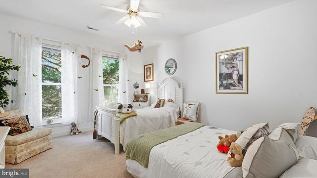 143 EDGEMONT CIR, Locust Grove, VA 22508