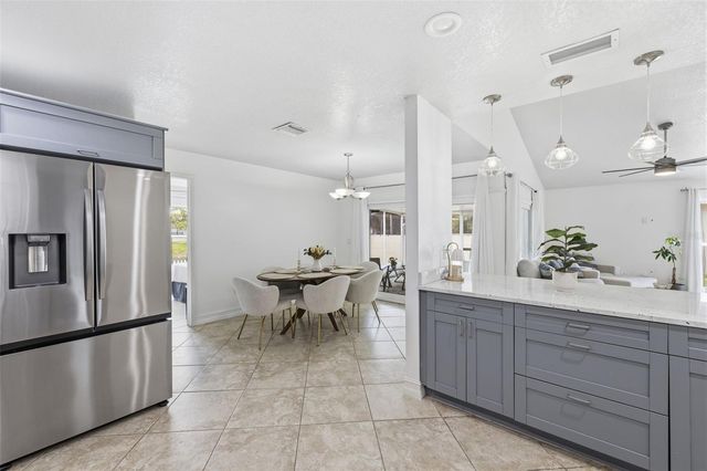 10315 CHADBOURNE DRIVE, Tampa, FL 33624