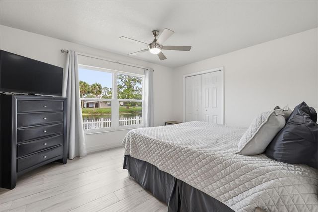 10315 CHADBOURNE DRIVE, Tampa, FL 33624