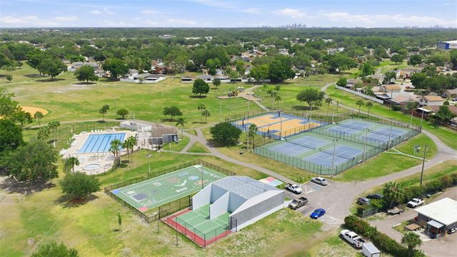 10315 CHADBOURNE DRIVE, Tampa, FL 33624