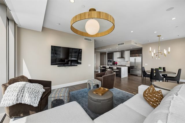 7901 Windrose Avenue 806, Plano, TX 75024