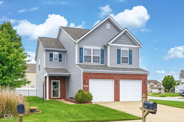 2462 Middle View Drive, Columbus, IN 47201