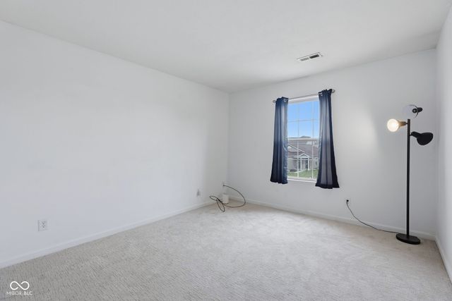 2462 Middle View Drive, Columbus, IN 47201