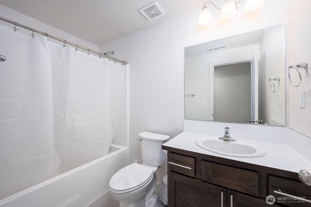 4256 W Wood Court, Moses Lake, WA 98837
