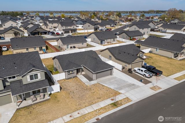 4256 W Wood Court, Moses Lake, WA 98837
