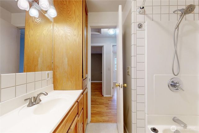 123 N Blue Street, Walla Walla, WA 99362