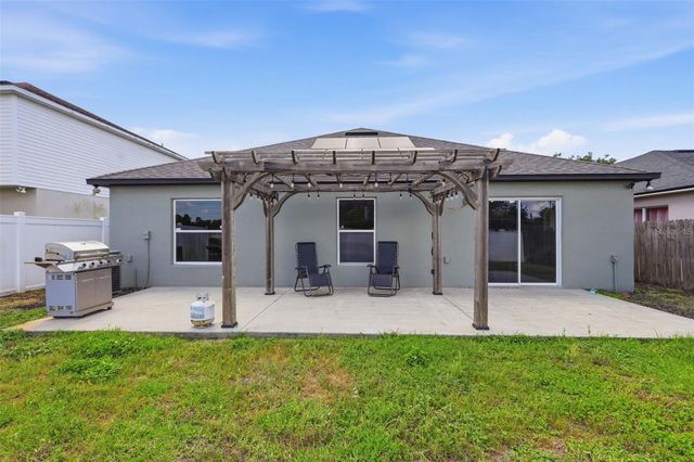 399 FAIRFIELD DRIVE, Sanford, FL 32771