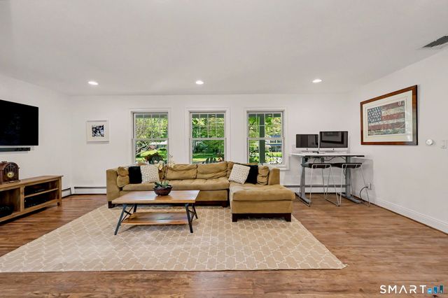 10 Grist Mill Lane, Westport, CT 06880